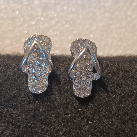 SOLD OUT - Picture 12 of 13